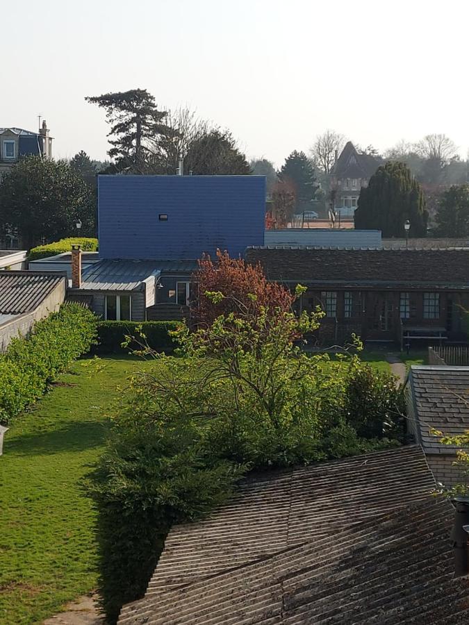 Hotel De Normandie Saint-Aubin-Sur-Mer  Exterior foto