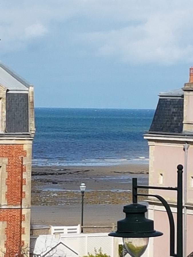 Hotel De Normandie Saint-Aubin-Sur-Mer  Exterior foto